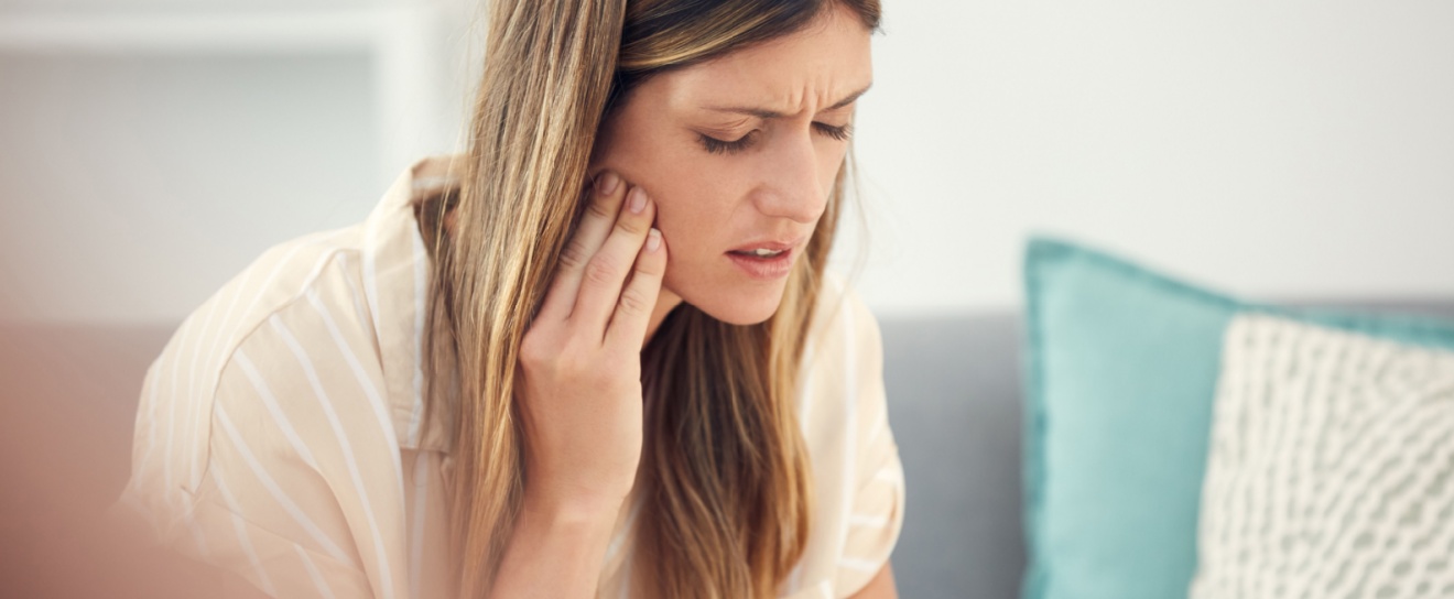 I Have a Dental Emergency on the Weekend - What Should I Do?