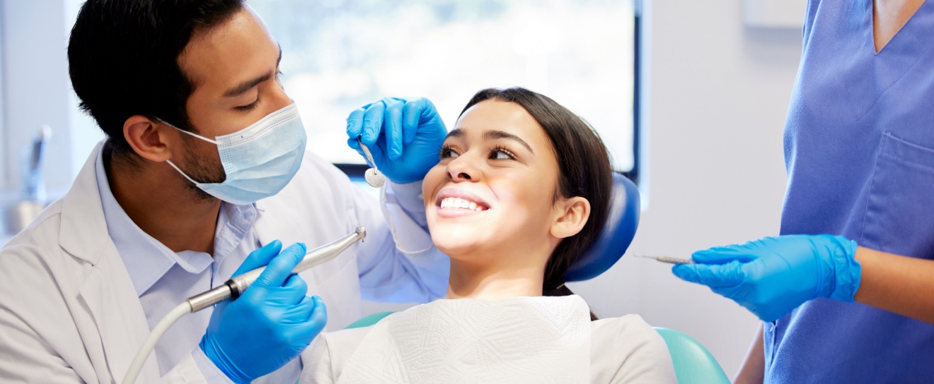 Top Signs You Need a Dental Cleaning in Coralville, IA